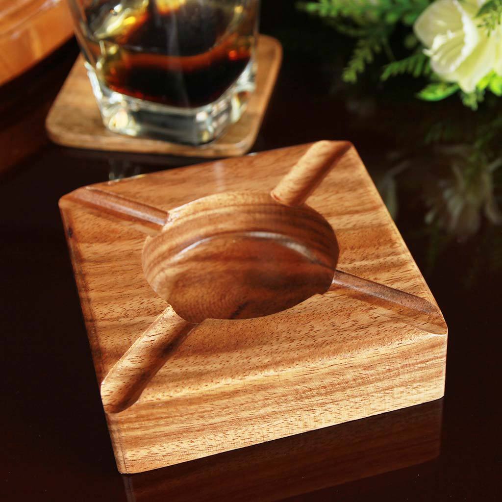 https://www.woodgeekstore.com/cdn/shop/products/Solid_walnut_wooden_ashtray_-_Woodgeek_store_1200x.jpg?v=1575931994