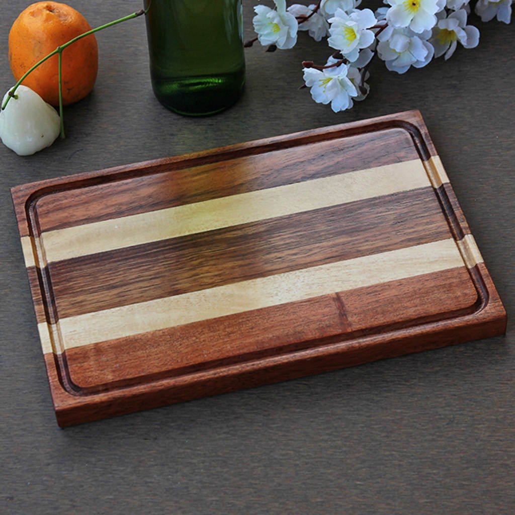 Wooden Bread Board Cutting Boards for sale